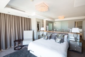 The Residences Crystal Towers