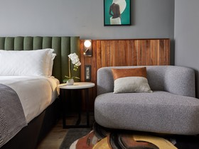 Rockefeller Hotel & Residences