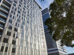 Rockefeller Hotel & Residences