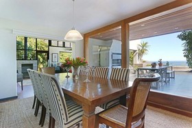 Villa Aqua