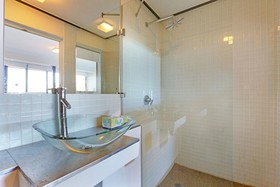 Villa Aqua
