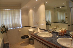 VIP Cape Lodge