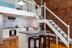 Wolroy House Apartments