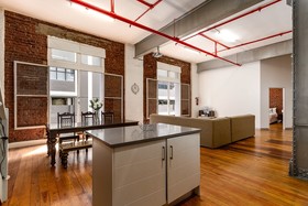 Wolroy House Apartments