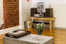 Wolroy House Apartments