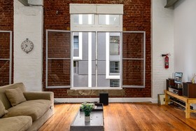 Wolroy House Apartments