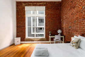 Wolroy House Apartments