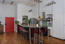 Wolroy House Apartments