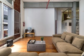 Wolroy House Apartments