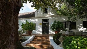 Akademie Street Boutique Hotel & Guesthouses
