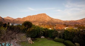 Avondrood Guesthouse