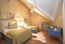 Avondrood Guesthouse