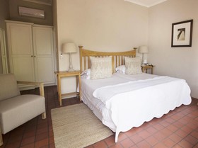 Klein Waterval Riverside Lodge