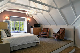 Mirabelle Guesthouse