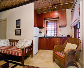 La Fontaine Guest House