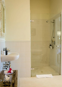 Macaron Boutique Guest House