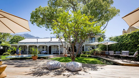 Macaron Boutique Guest House