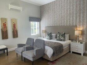 Plumwood Boutique Hotel