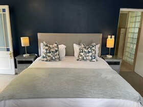 Plumwood Boutique Hotel