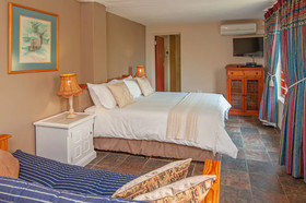 18 On Kloof Bed & Breakfast