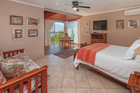 18 On Kloof Bed & Breakfast