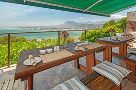 18 On Kloof Bed & Breakfast
