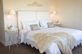 138 Marine Beachfront Guesthouse