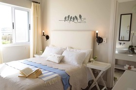 138 Marine Beachfront Guesthouse