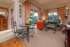 Brown Jug Guest House
