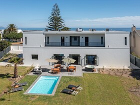 Glow Boutique Suites