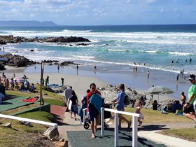 Hermanus Beach Front Lodge