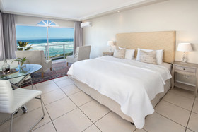 Hermanus Beach Front Lodge