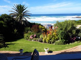 Hermanus Beach Front Lodge