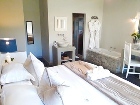 Hermanus Lodge on the Green