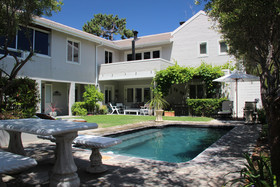 Hermanus Lodge on the Green