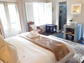 Hermanus Lodge on the Green