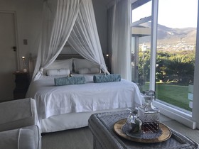 Kennedy's Beach Villa