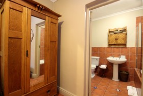 Lavender Manor Guest Lodge