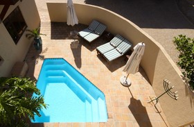 Lavender Manor Guest Lodge