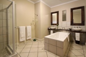 Lavender Manor Guest Lodge