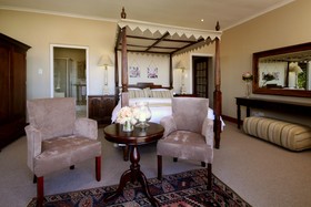 Lavender Manor Guest Lodge