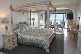 Misty Waves Boutique