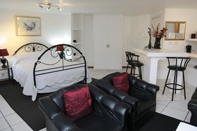 Misty Waves Boutique