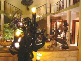 Misty Waves Boutique