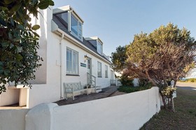 Pikkewyntjie Cottage
