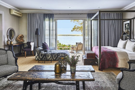The Thatch House Boutique Hotel
