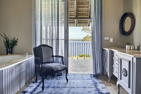 The Thatch House Boutique Hotel
