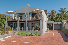 Whale Away Guest House