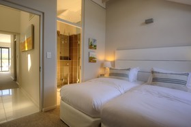 Whale Coast All-Suite Hotel