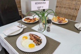 Whale Coast All-Suite Hotel